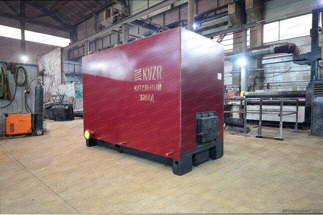 Котел 0.63 ОУР с золоуловителем водогрейный